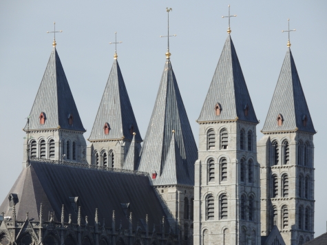 tournai-et-le-roman-scaldien-du-bourg-saintbrice-aux-ors-de-notredame