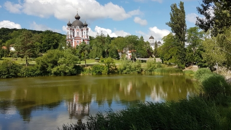 moldavie-monastredecurchi.jpg