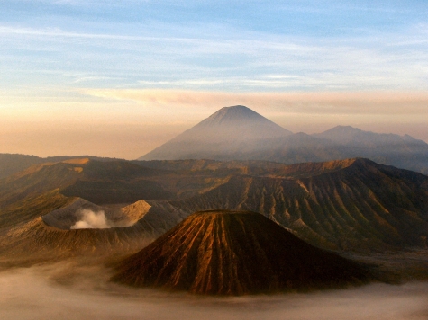 volcano-gf713531aa1920.jpg