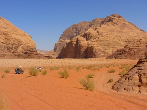 wadi-rum-g70f409e0a1280.jpg