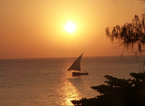 zanzibarp1100198couchersoleilstonetownbisb.jpg